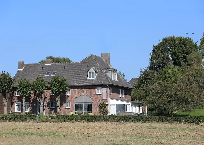 Welsden Dertien Bed & Breakfast Margraten