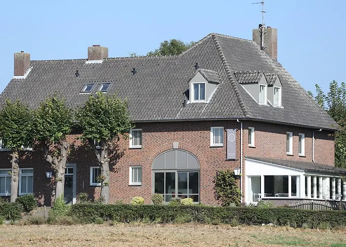 Alojamento de Acomodação e Pequeno-almoço Welsden Dertien 3*