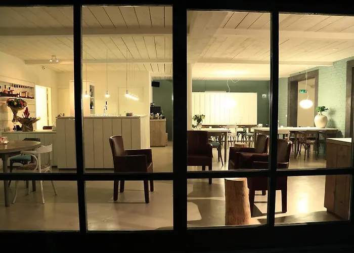 Alojamento de Acomodação e Pequeno-almoço Welsden Dertien 3*